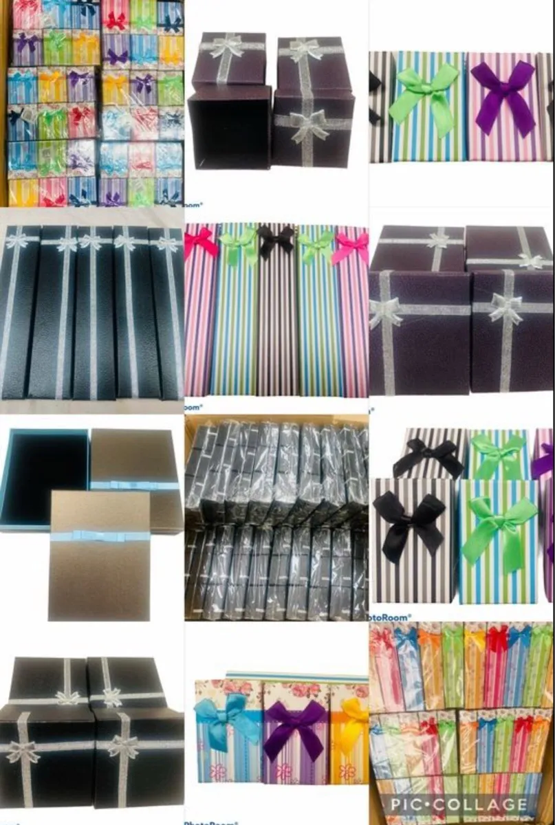 20 CENT CLEARANCE 2000 JEWELLERY BOX LOT - Image 1