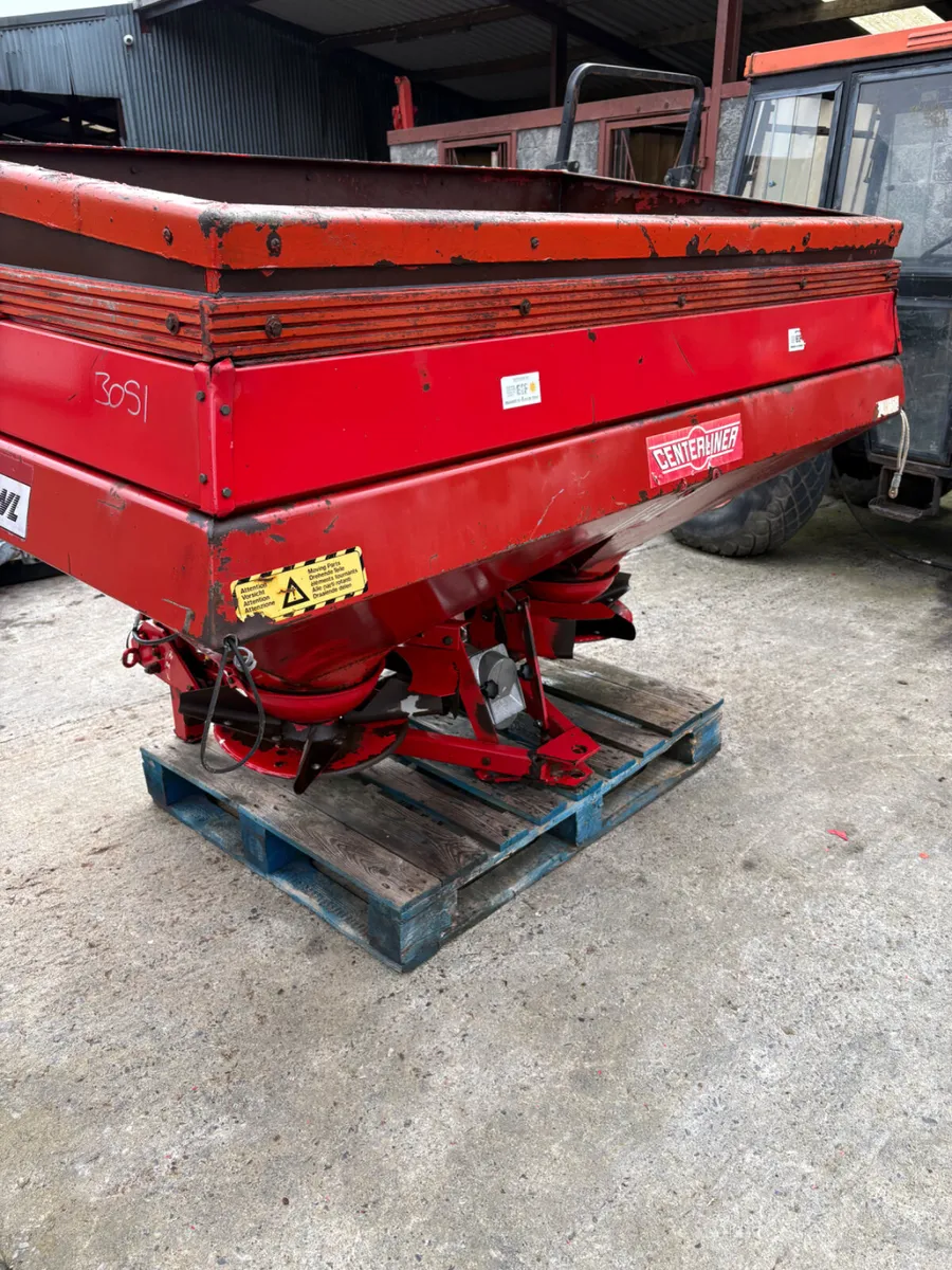 Lely  Fertiser spreader - Image 3