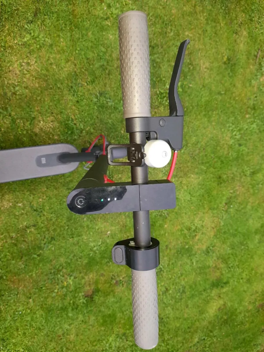 Xiaomi Mi E scooter - Image 4