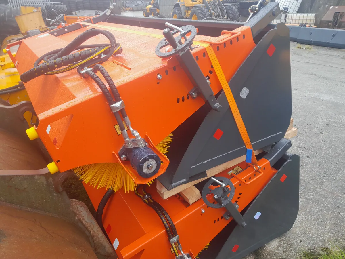 Road Brush for Teleporters (17998) - Image 1