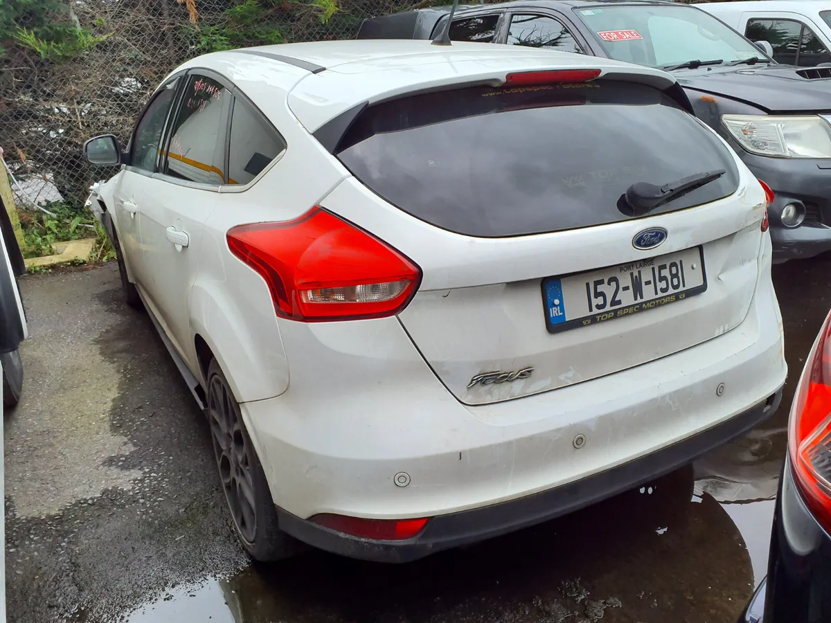 2015 Ford focus titanium just reduced - Image 3