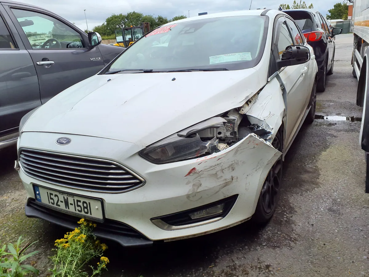 2015 Ford focus titanium just reduced - Image 2