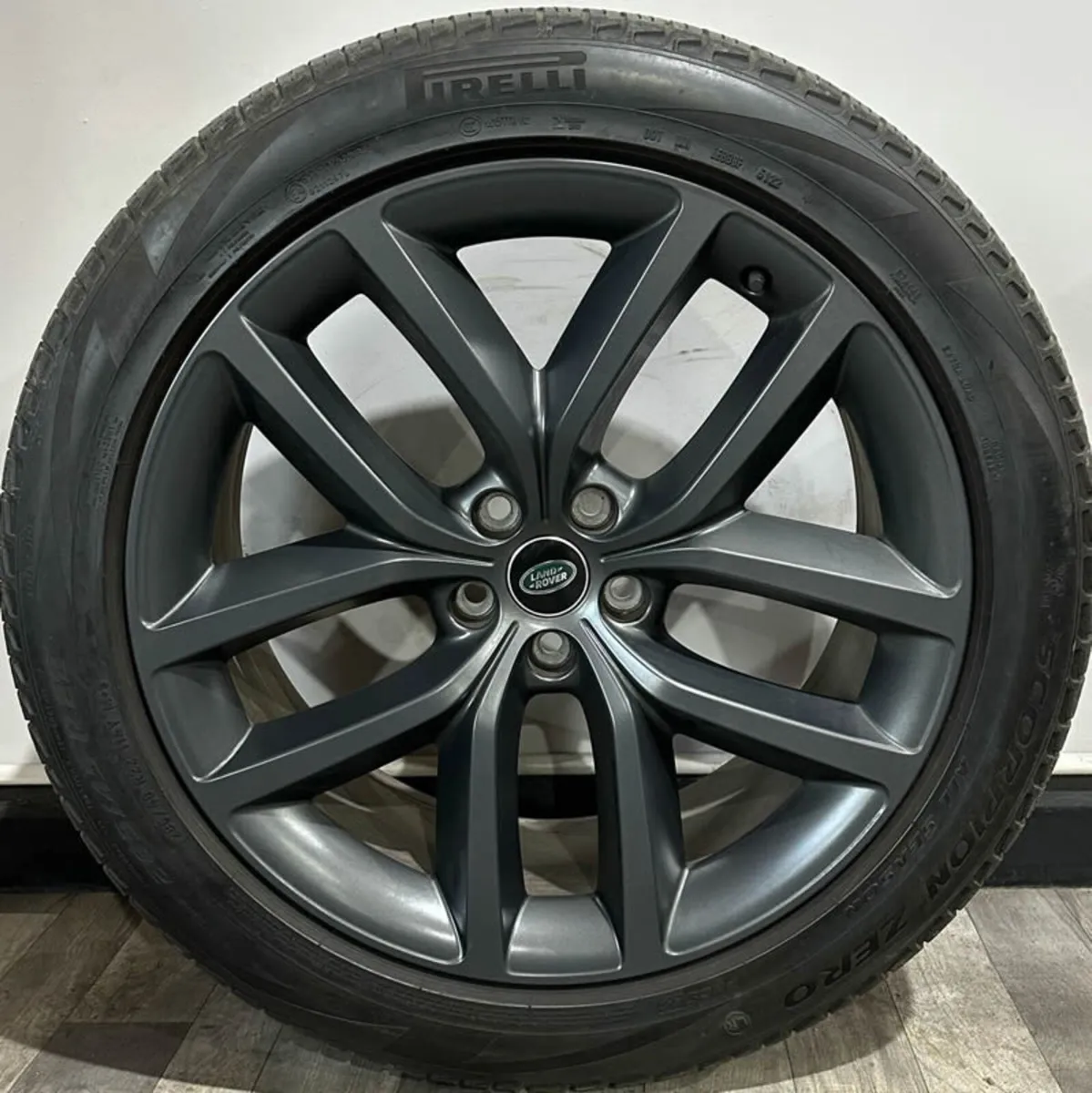 22" Genuine RANGE ROVER SPORT VOGUE DISCOVERY 5127 - Image 2