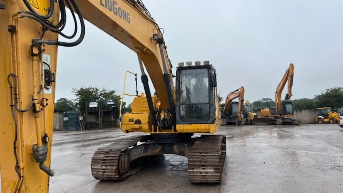 2015 LiuGong 922E - Image 4