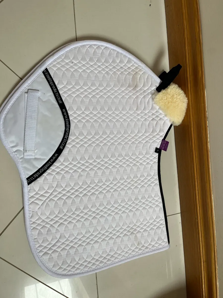 Horse riding gear - Image 1