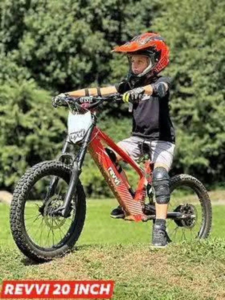 REVVI 20 +Others HOME DELIVERY EASY PAY XMAS CLUB - Image 4