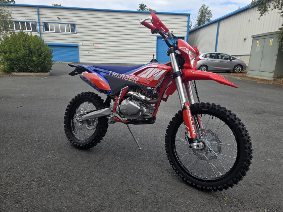 APOLLO Rfn 300 Enduro BEST VALUE/WARRANTY/DELIVERY - Image 4