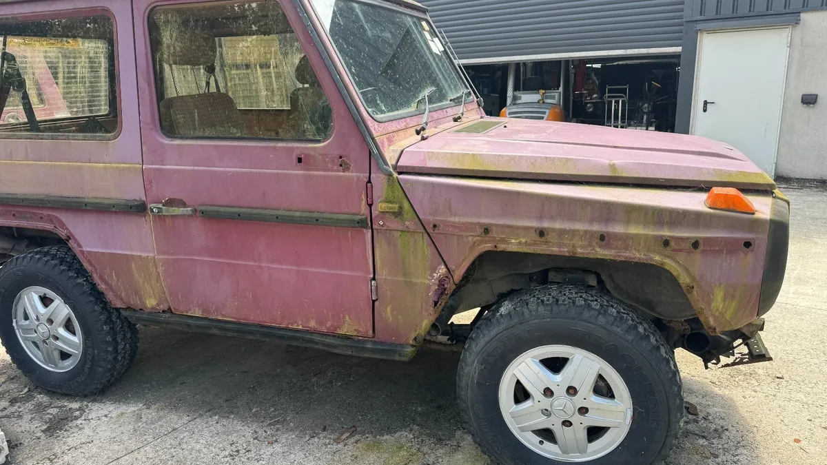 Mercedes-Benz G-Wagon 300GD SWB  W460 - Image 3
