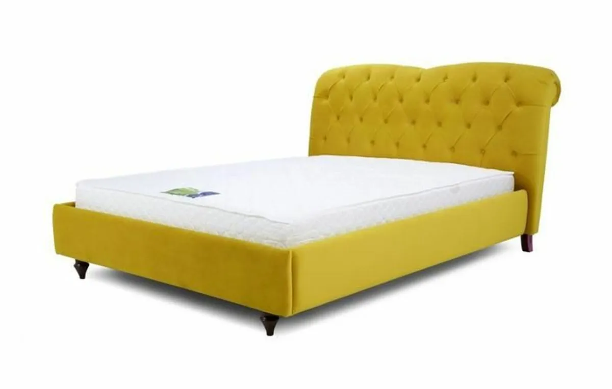 DFS Windsor Bed - Image 1