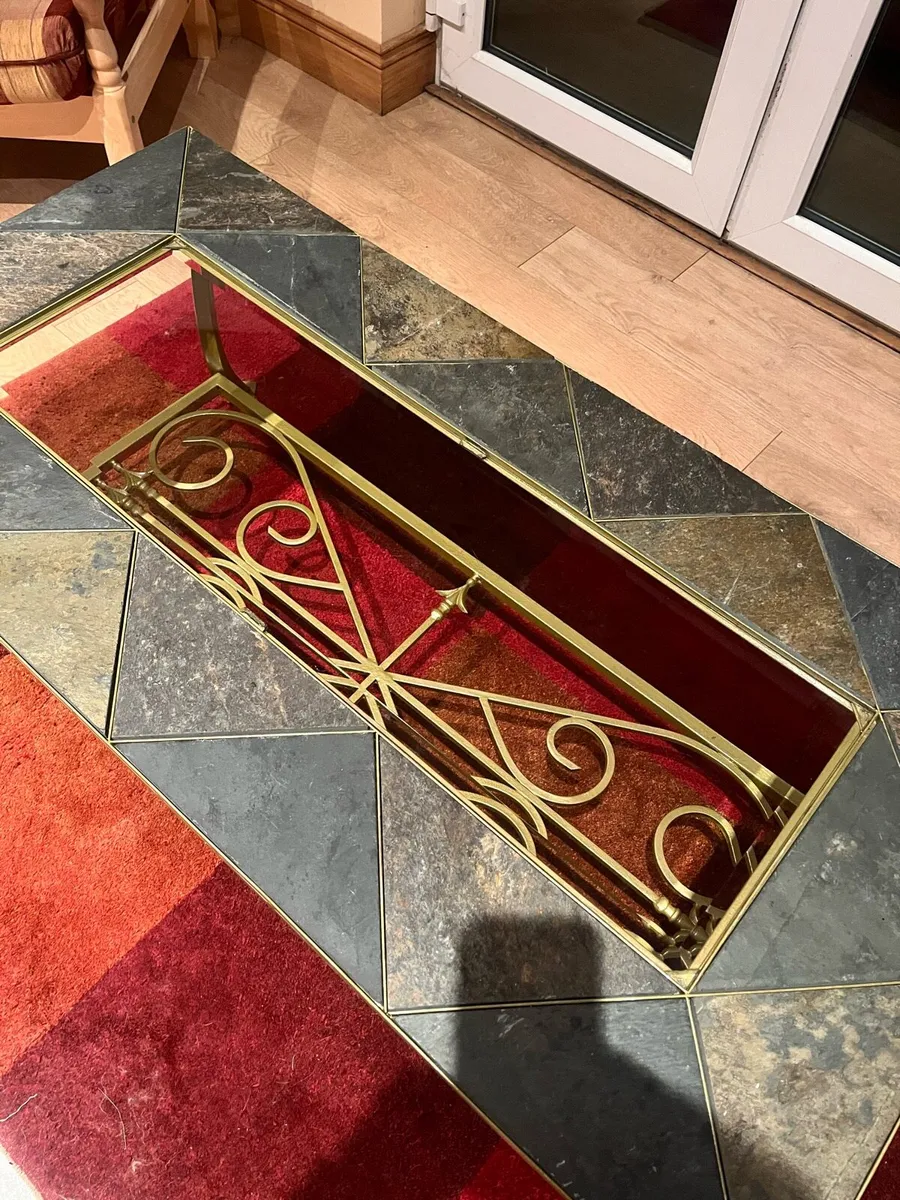 Coffee table - Image 1