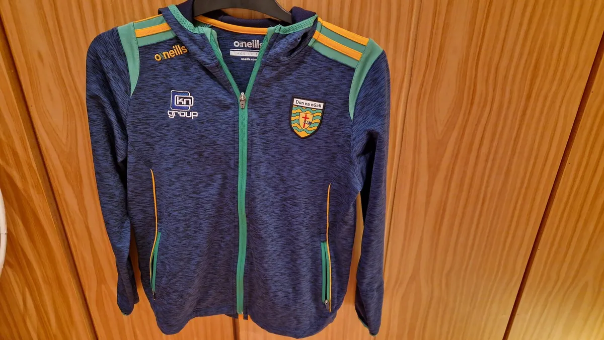 Kids Donegal Football Hoody - Image 1