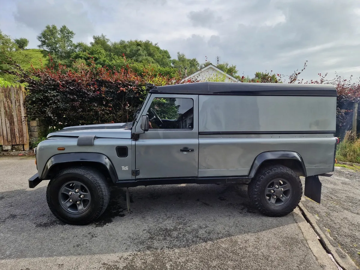 Defender 110 300tdi - Image 2