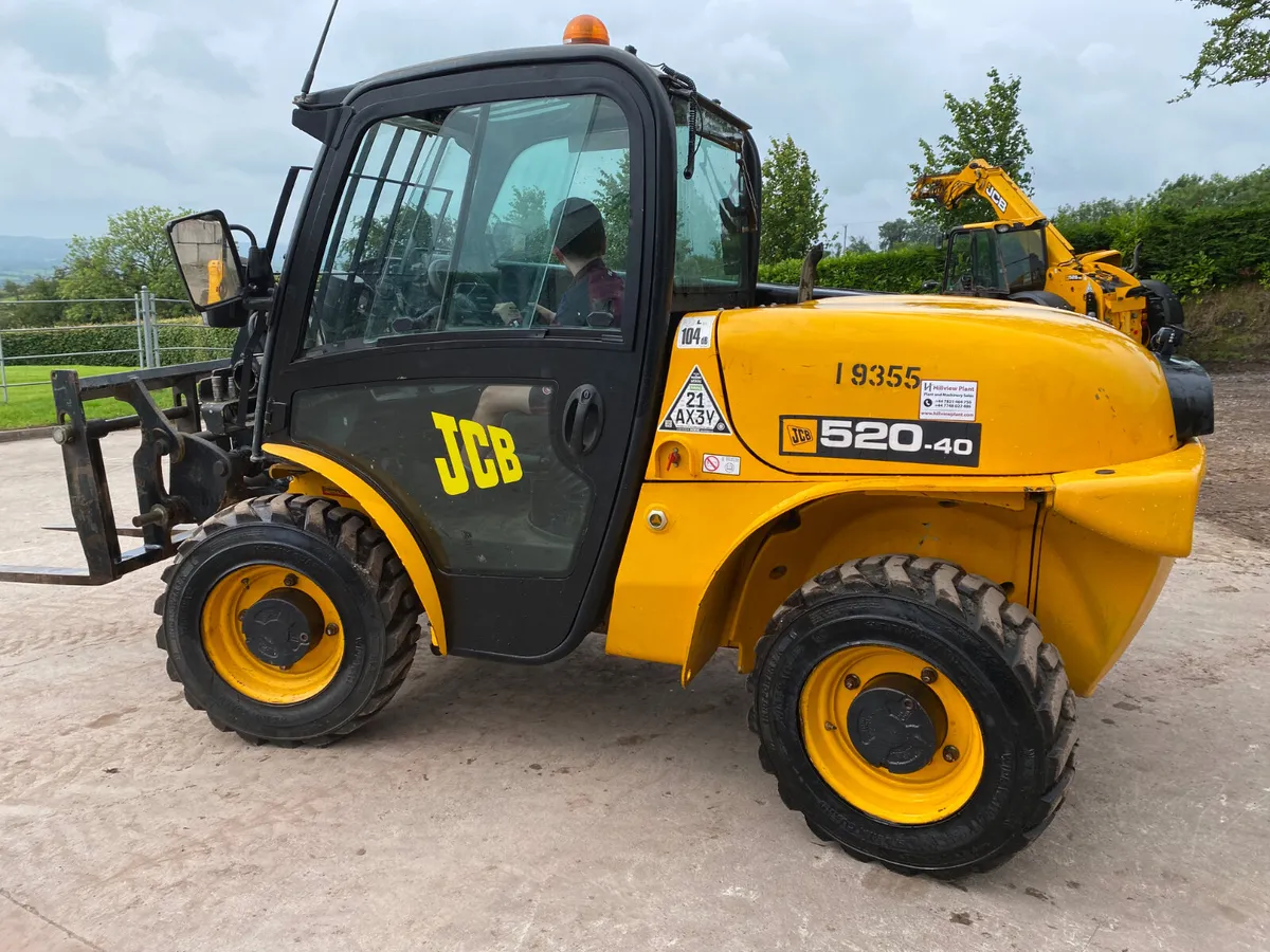 2019 JCB 520-40 - Image 2