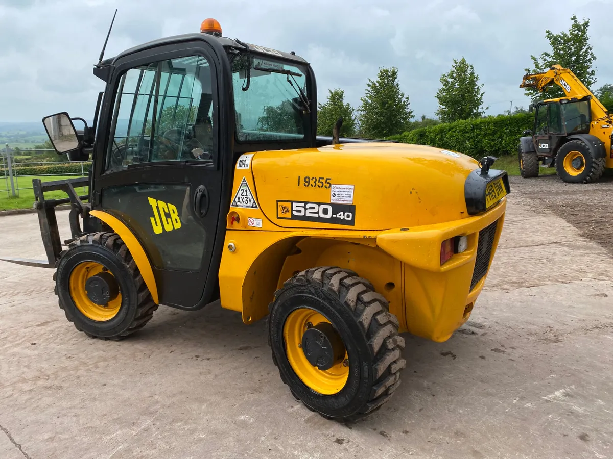 2019 JCB 520-40 - Image 1