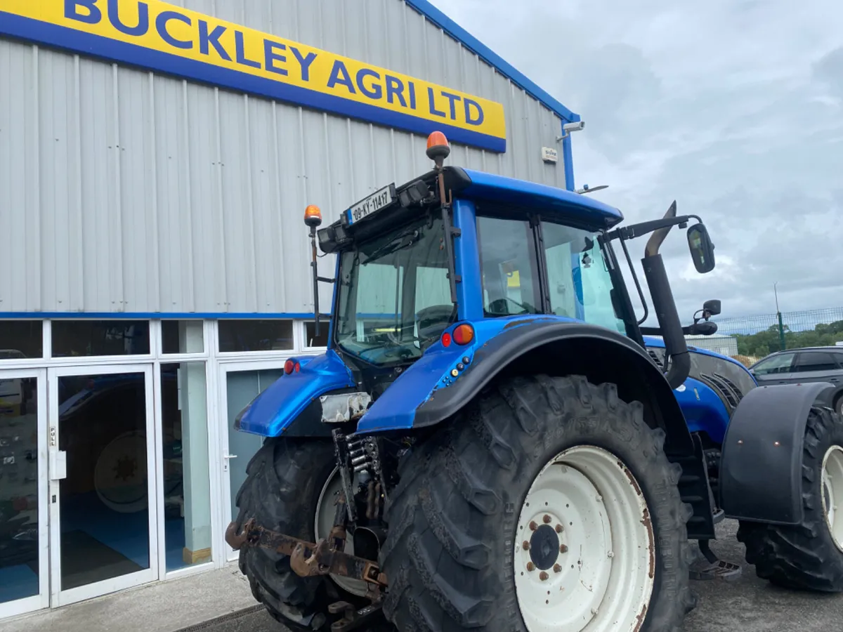 Valtra T162 - Image 2