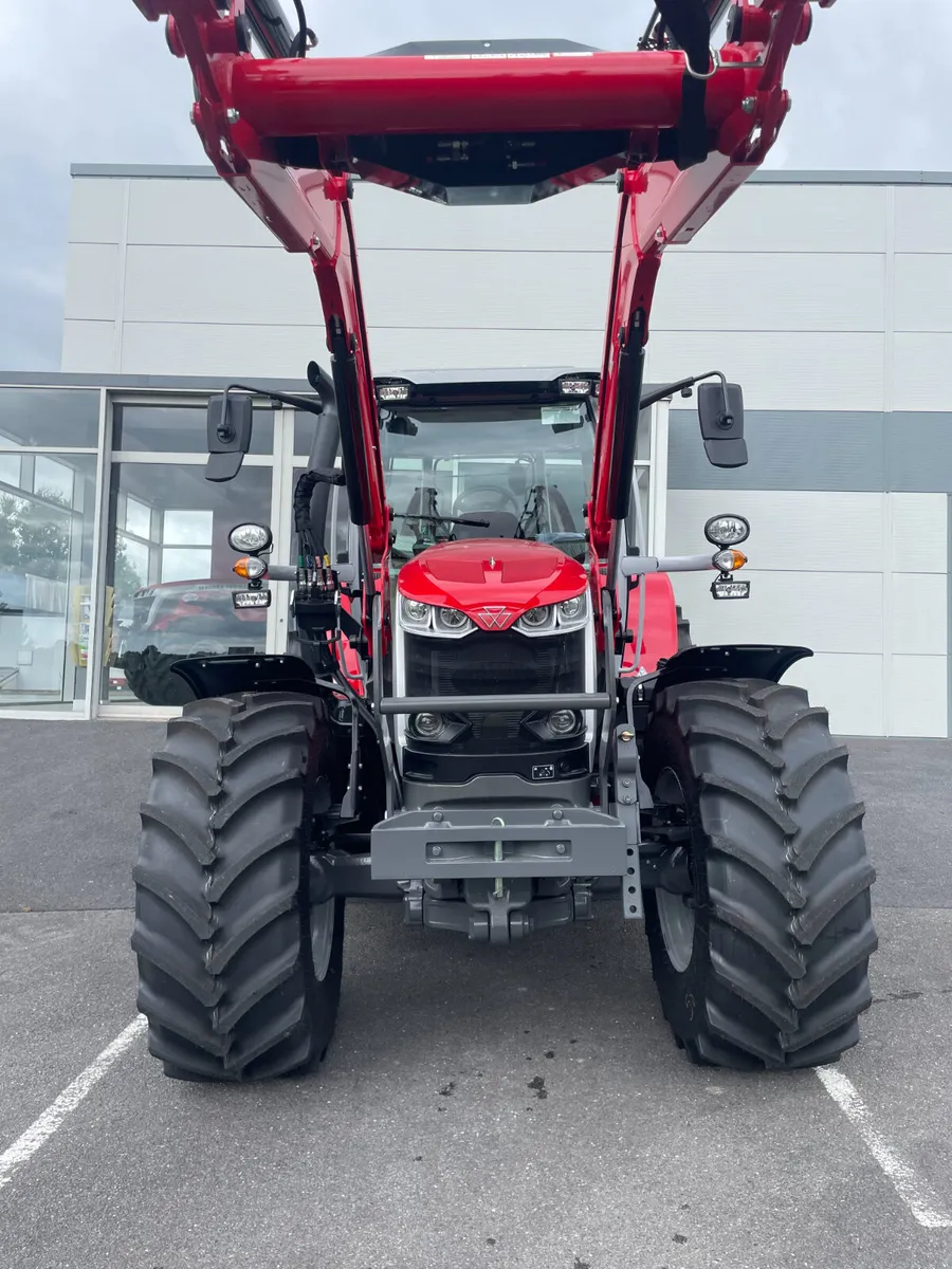 New Massey Ferguson 6S.165 Efficient - Image 2