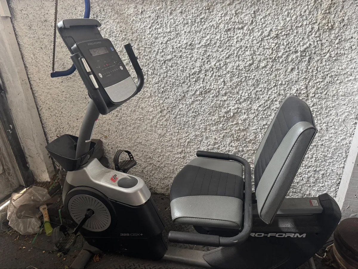Stationary bike - Image 3