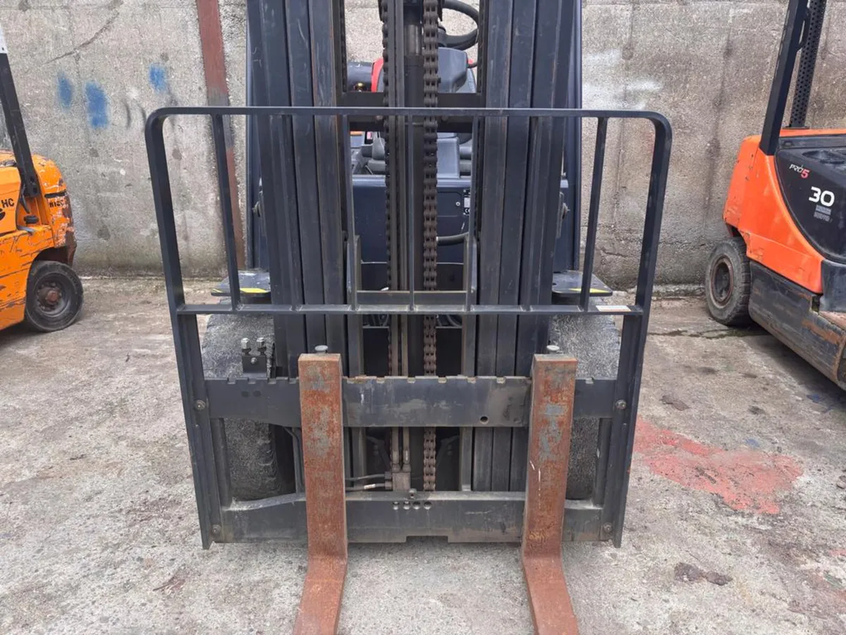 2014 3.5 Ton Doosan Forklift - Image 2