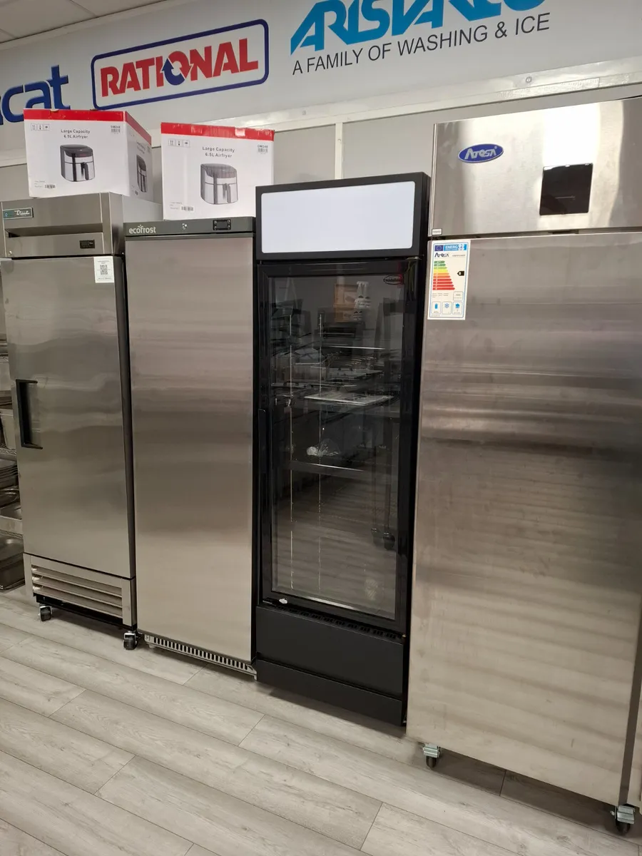 Commercial Refrigerators and Freezers - Image 4