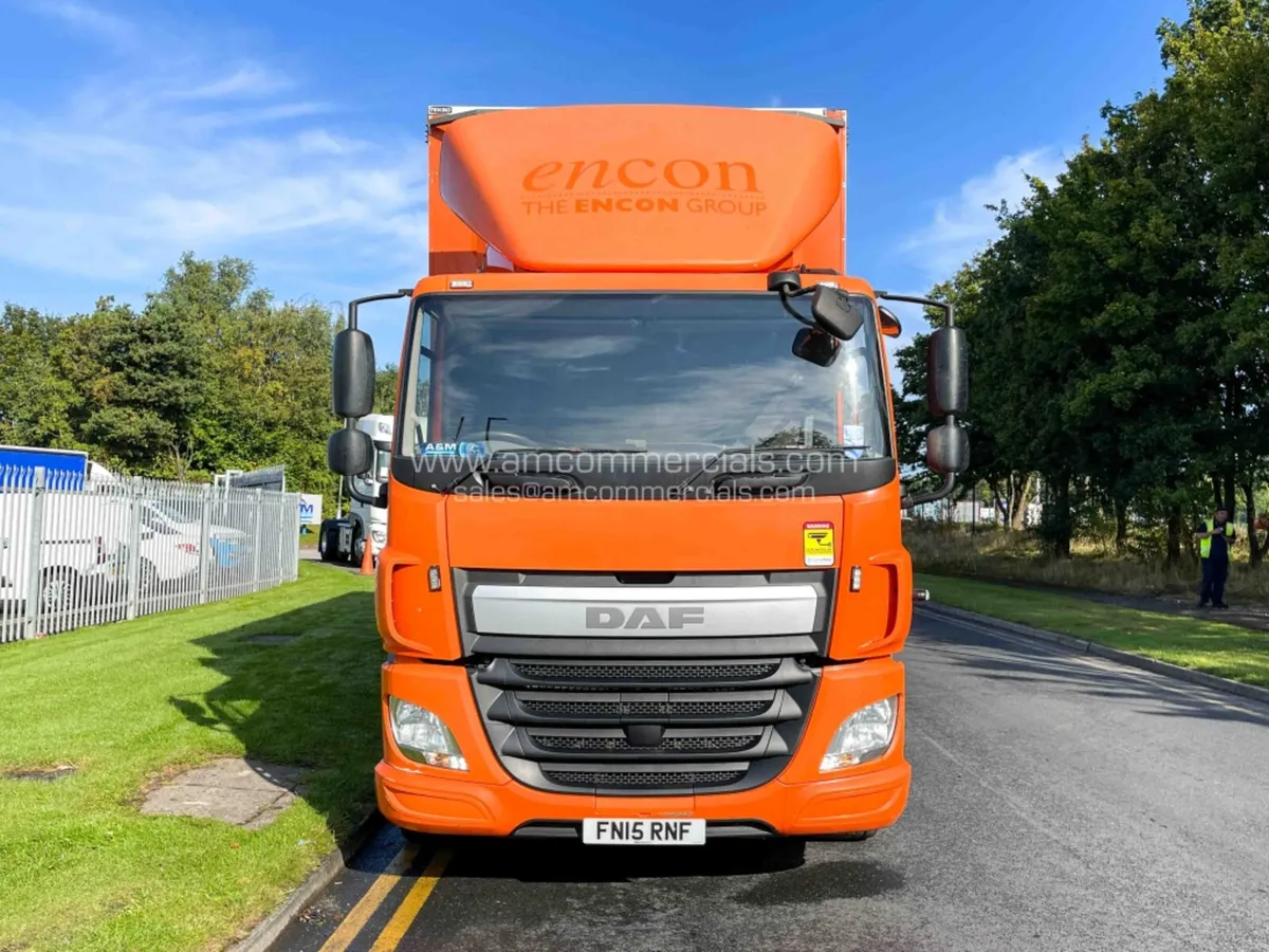 2015 (15) DAF CF 330 CURTAIN SIDE 26 TONNE 6X2 - Image 2
