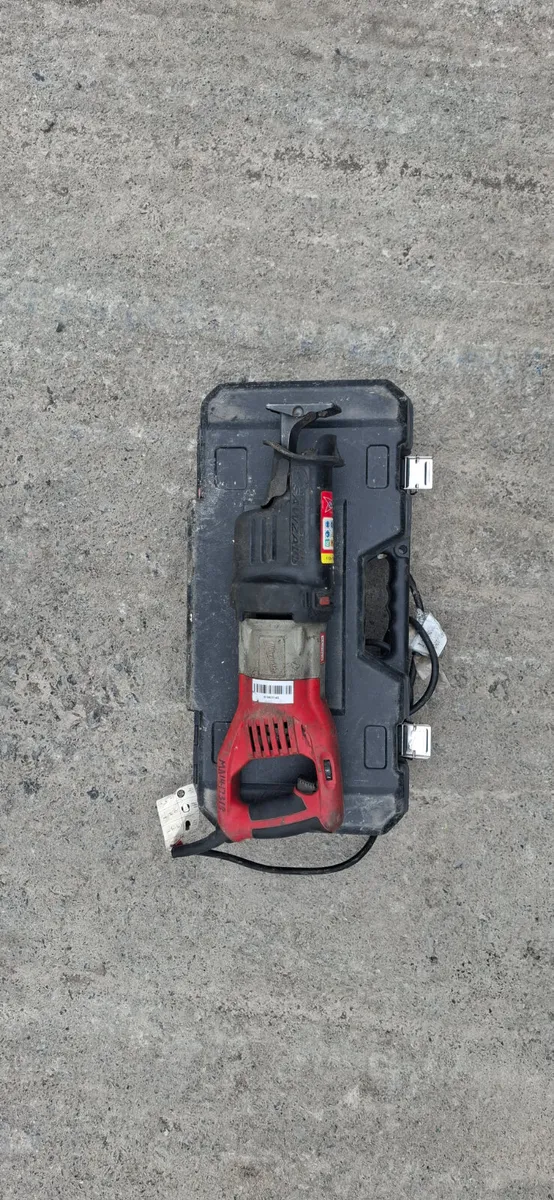 Milwaukee Reciprocating saw - Image 3