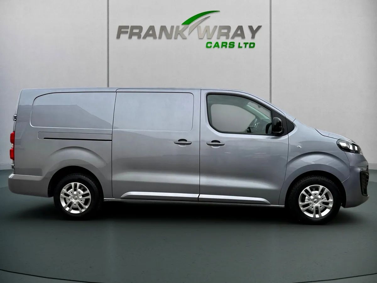 2022 VAUXHALL VIVARO SPORTIVE 2.0 145 BHP **221** - Image 4