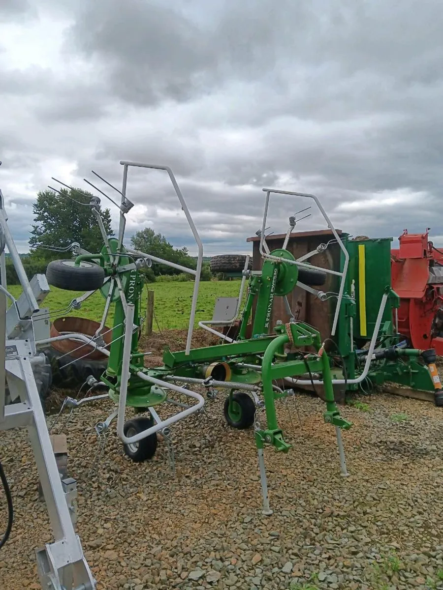 Pronar tedder €8350 Inc vat - Image 1