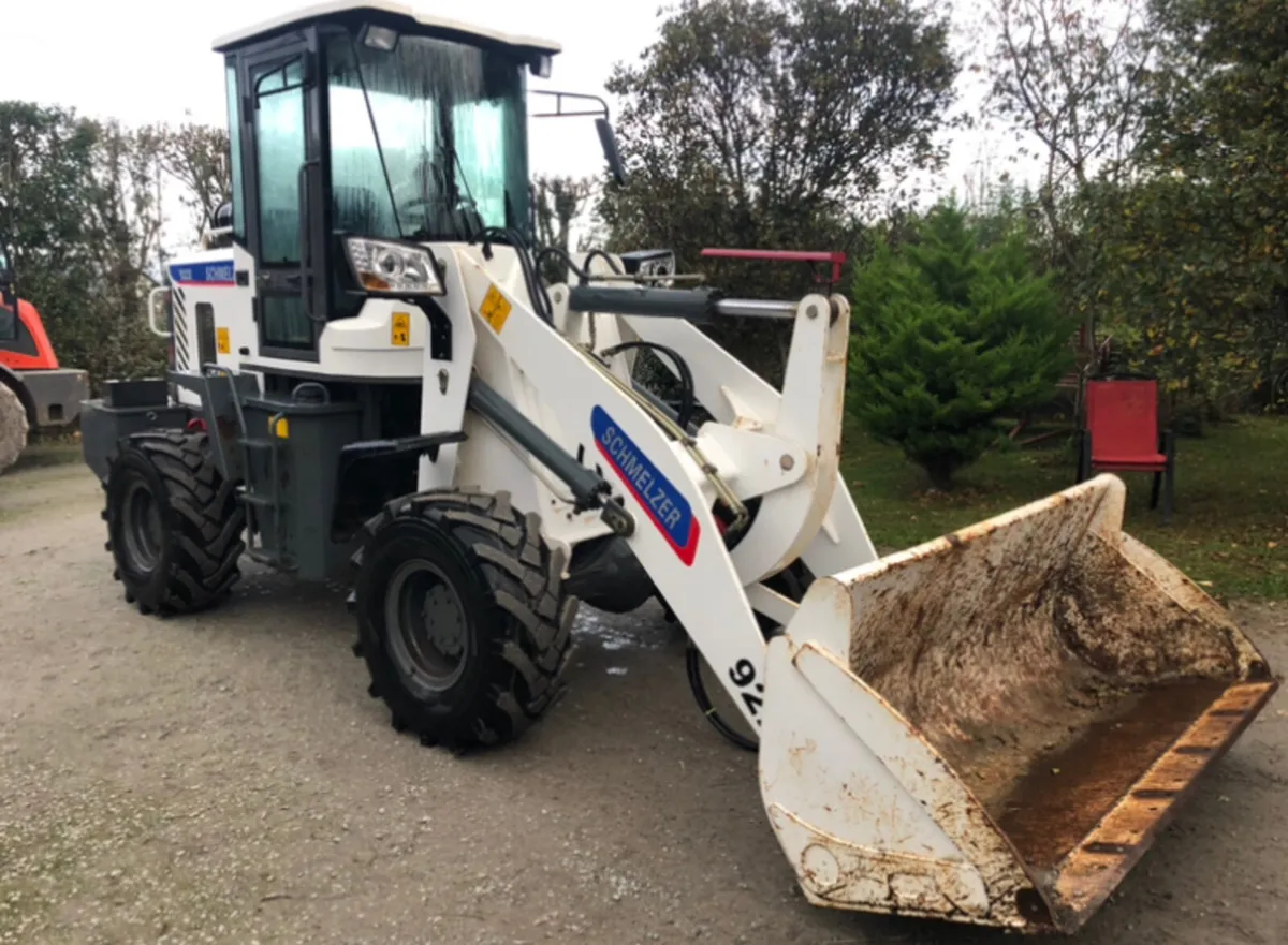 Used Loaders - Image 2