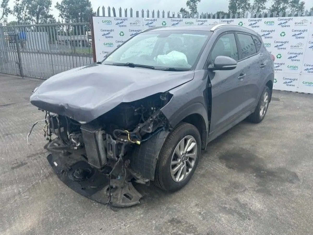 2016 HYUNDAI TUCSON 1.7D JUST IN FOR BREAKING - Image 2