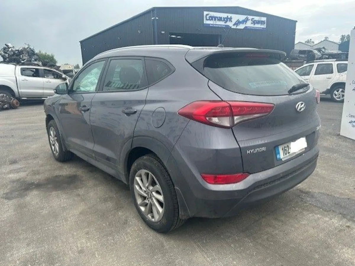 2016 HYUNDAI TUCSON 1.7D JUST IN FOR BREAKING - Image 3