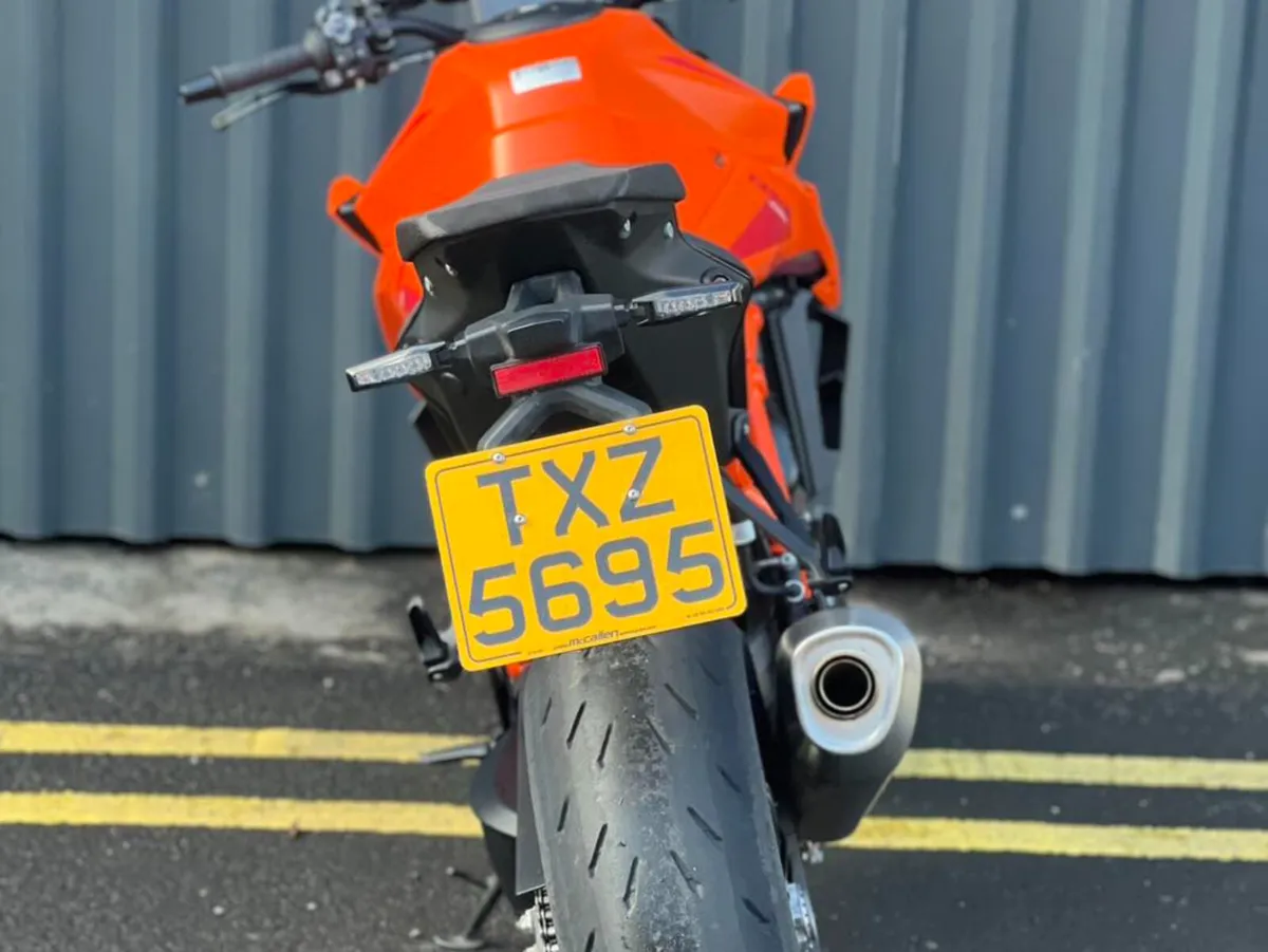 Ex-Demo 2024 KTM 1390 Super Duke R - Image 4