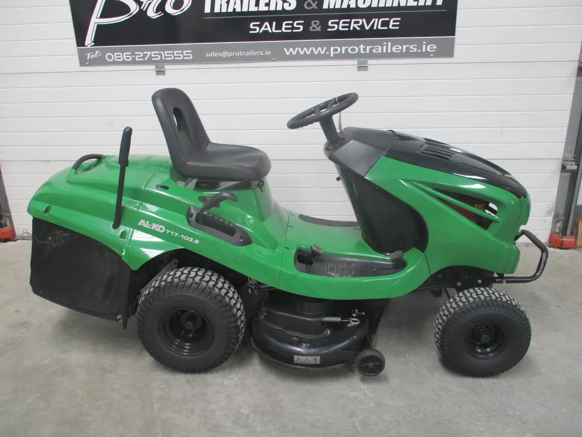 AL-KO solo tractor lawnmower - Image 2