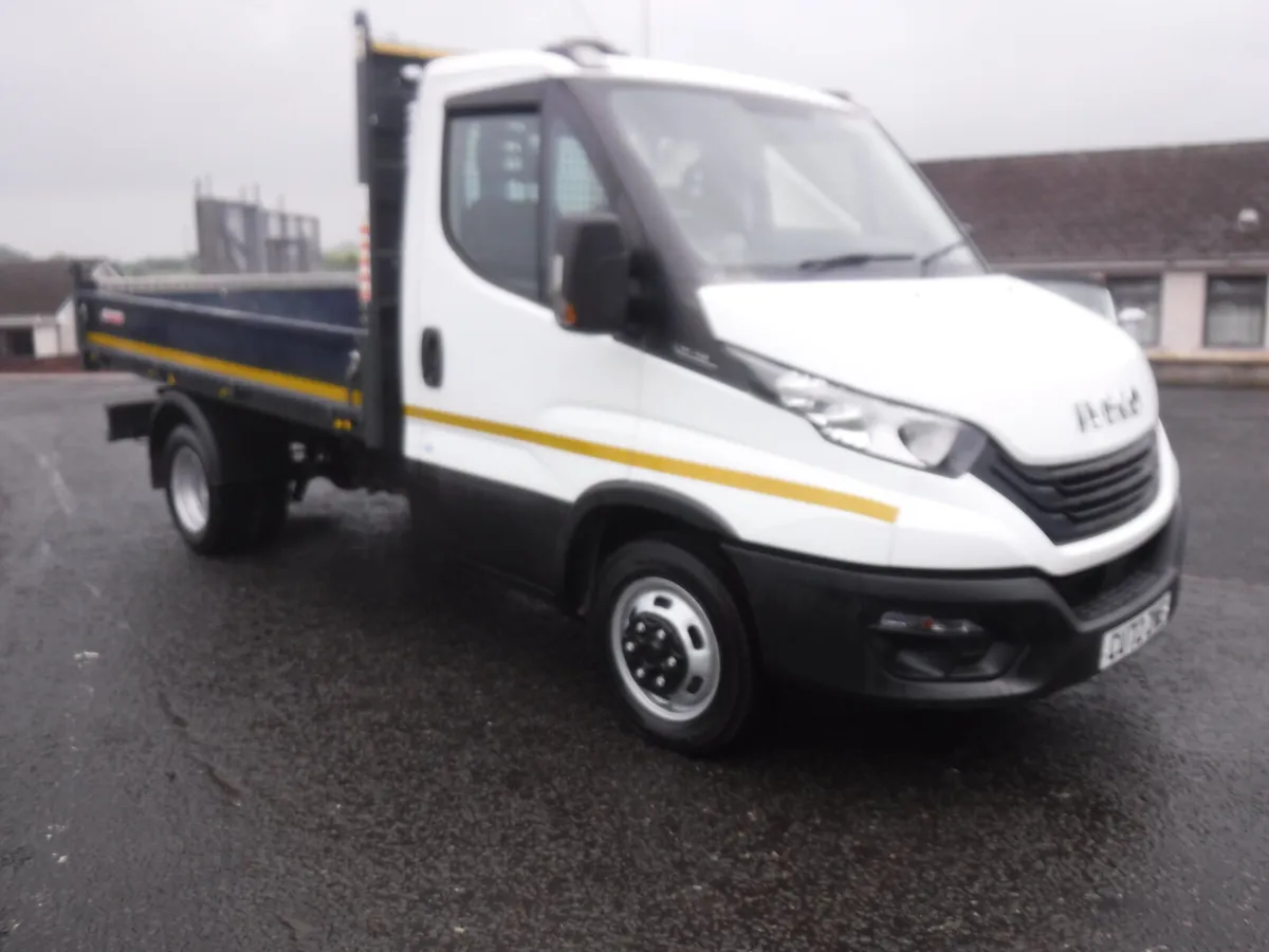 Iveco Daily 2022 11ft twin wheel tipper, 15368mile - Image 2