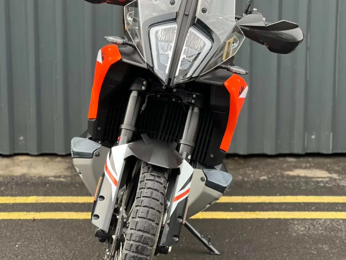 Ex-Demo 2023 KTM 890 Adventure - Image 2