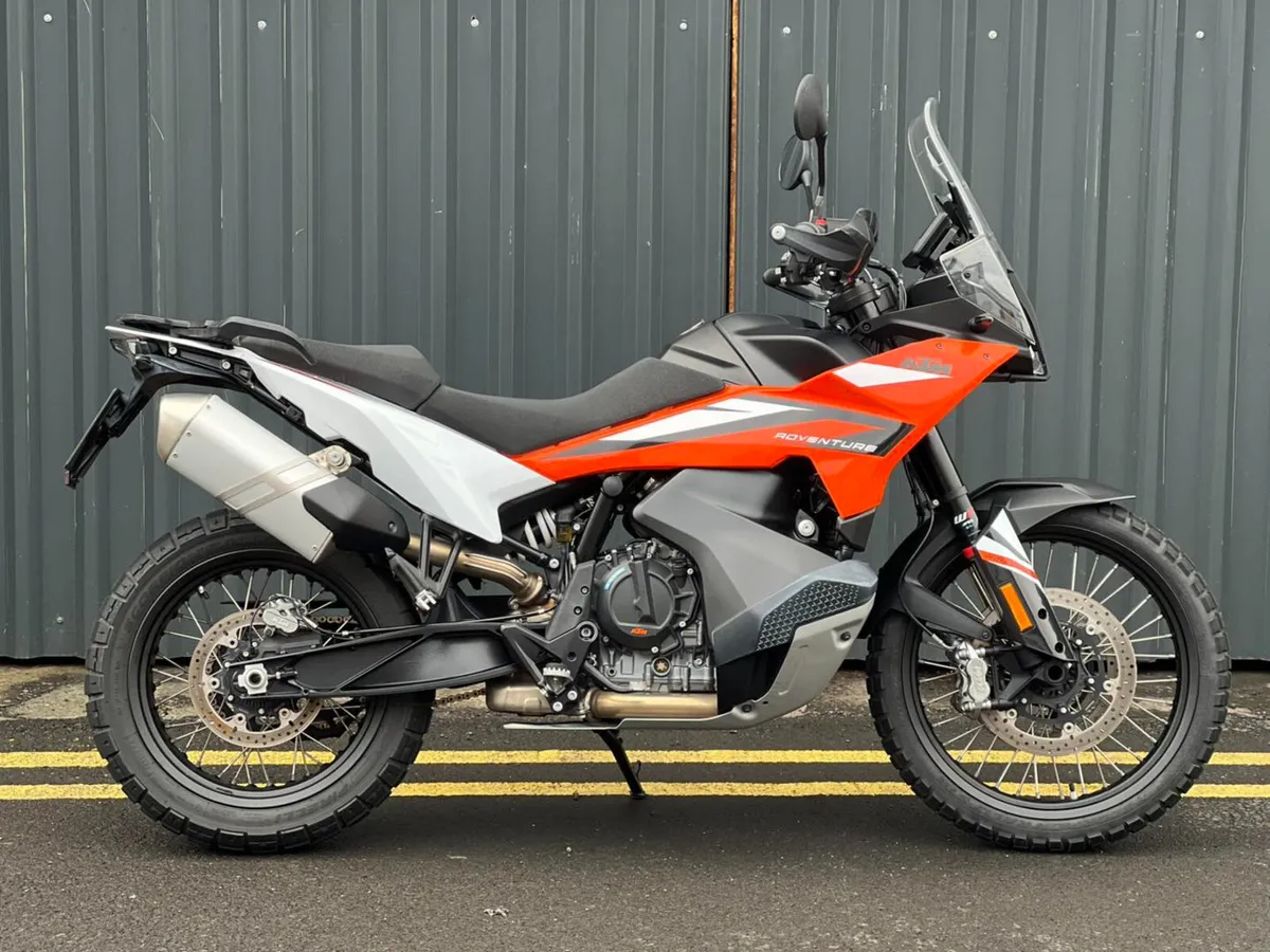 Ex-Demo 2023 KTM 890 Adventure - Image 1