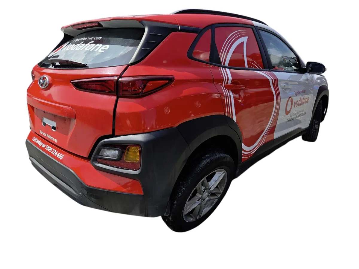 2021 HYUNDAI KONA For Breaking/Dismantling - Image 4