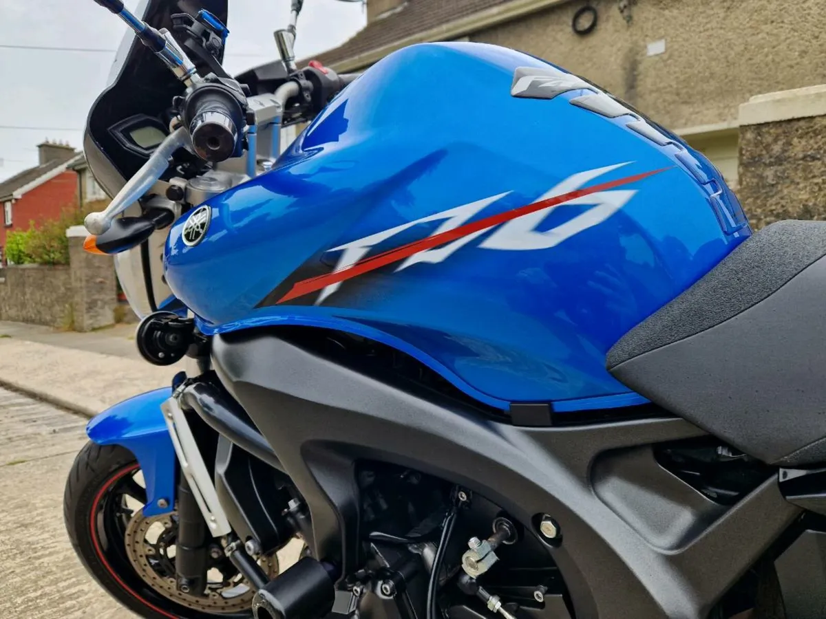 Yamaha fz6 - Image 4