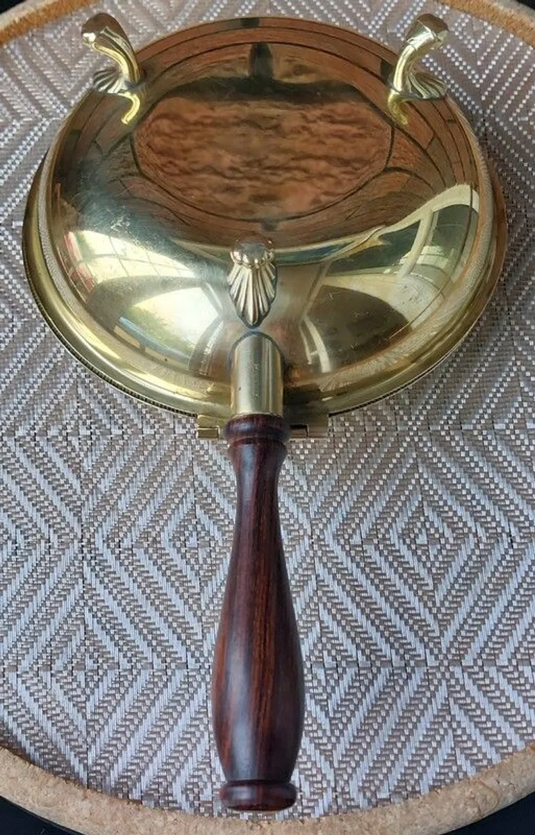 Silent Butler Crumb Catcher - Image 2