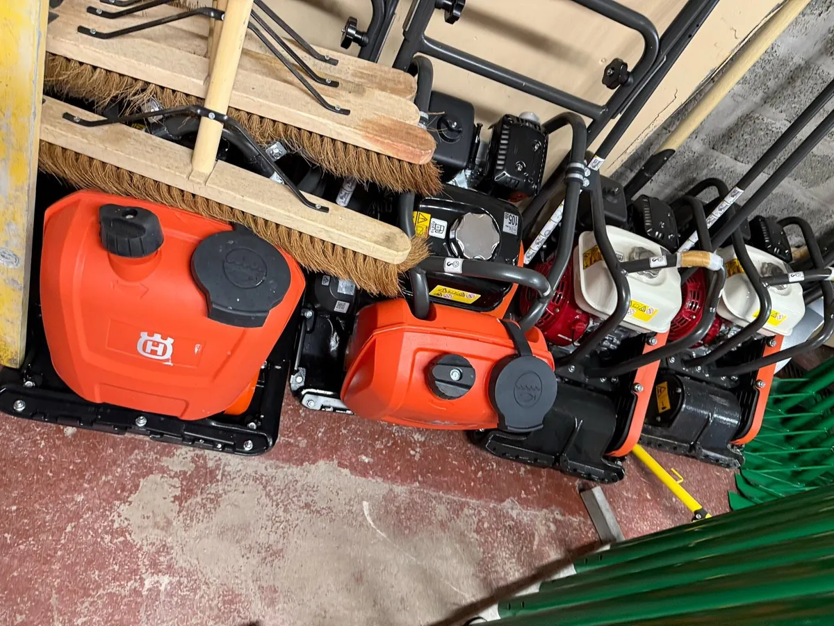 Whackerplates and generators + consaws - Image 3