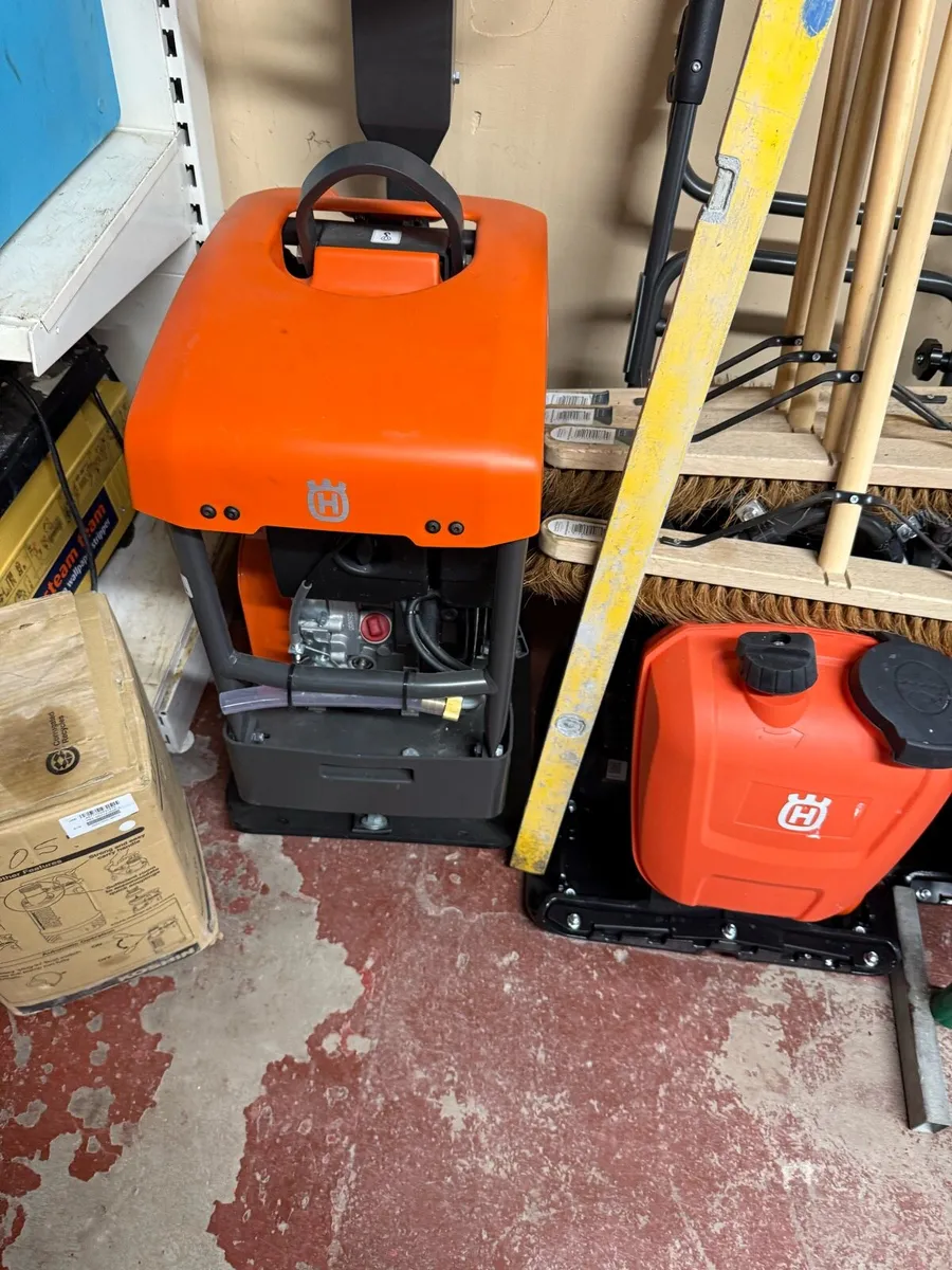 Whackerplates and generators + consaws - Image 4