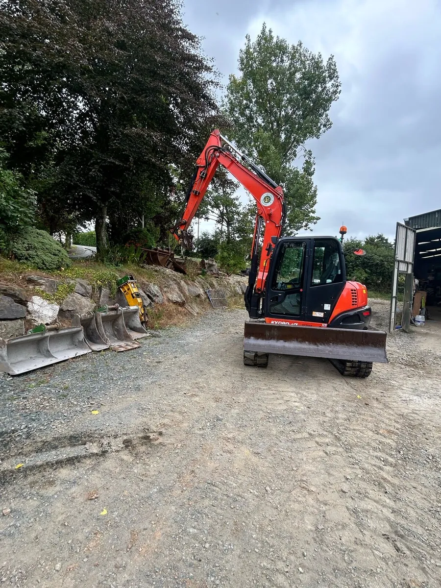 Excavator kubota - Image 1