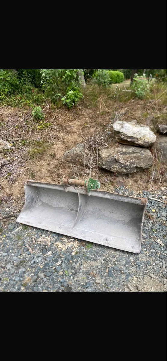 Excavator kubota - Image 3