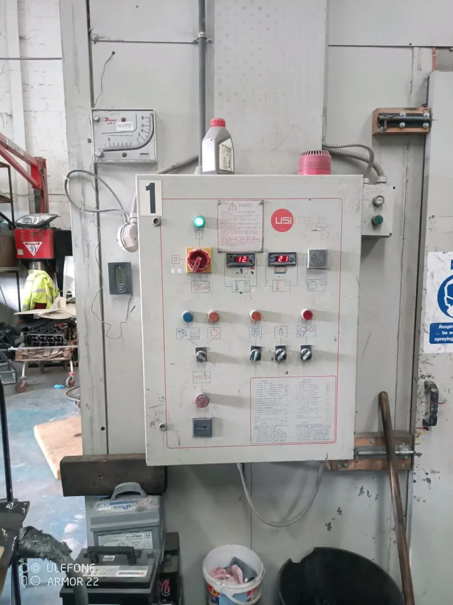 Spray boot, screw compressor for sale - Image 3