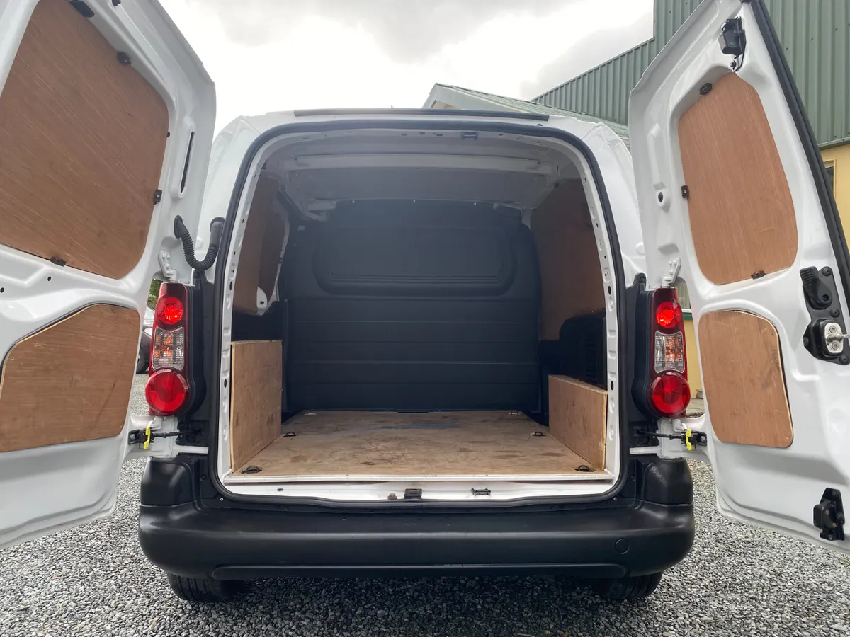 Professional Partner 100bhp New CVRT 3 seats - Image 2