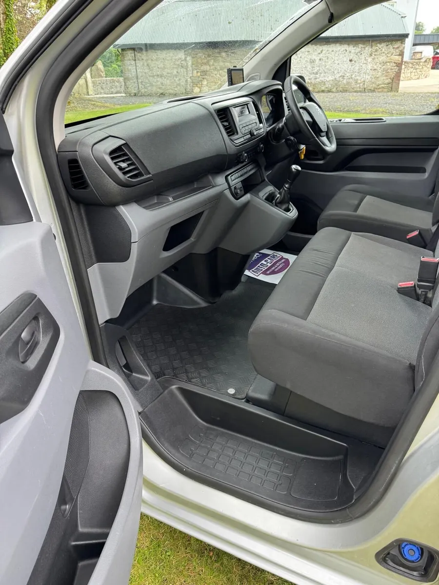 Citroen dispatch - Image 4