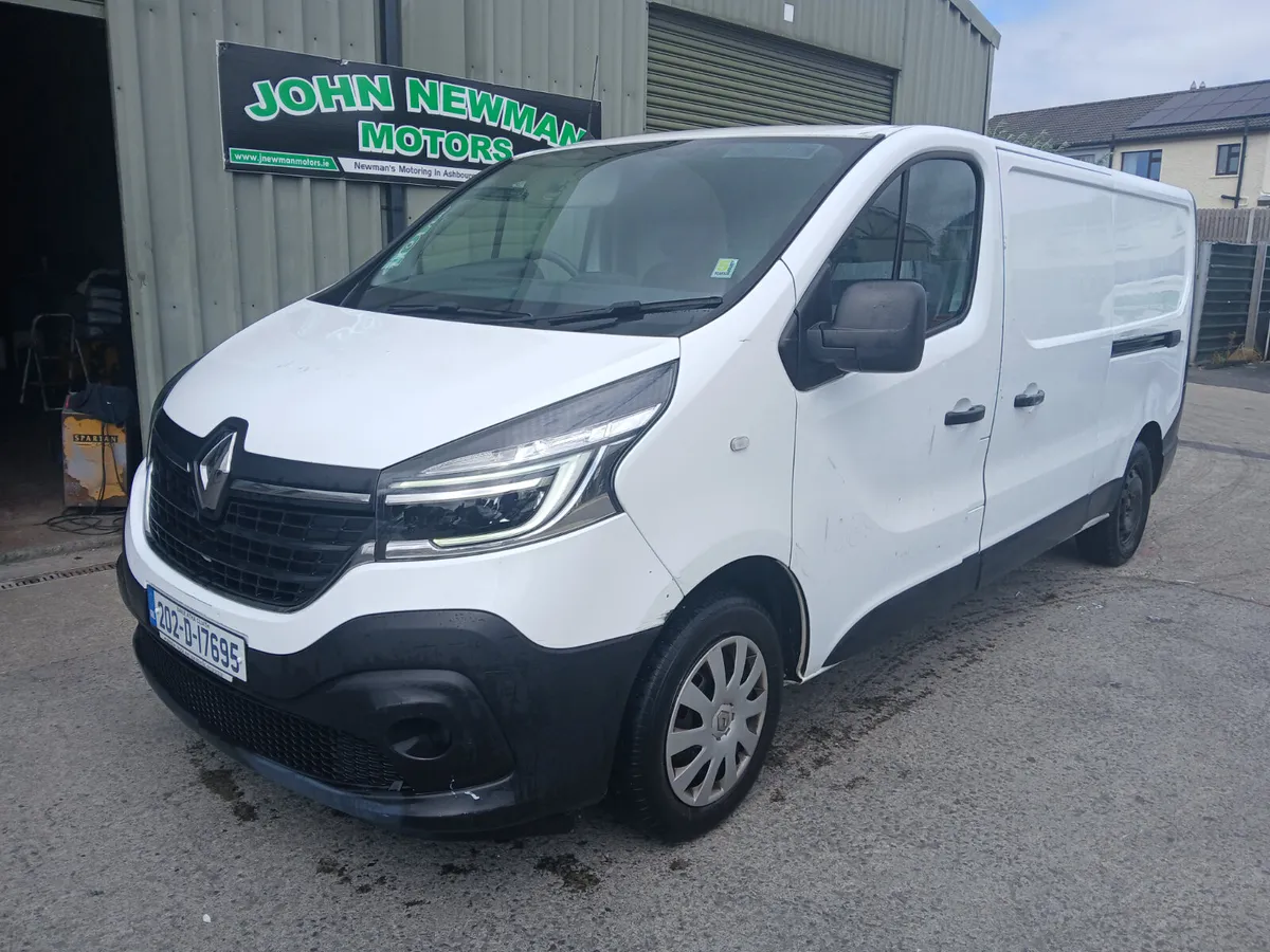 Renault Trafic lwb 2 litre - Image 2