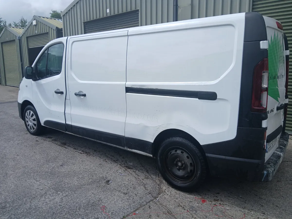 Renault Trafic lwb 2 litre - Image 4