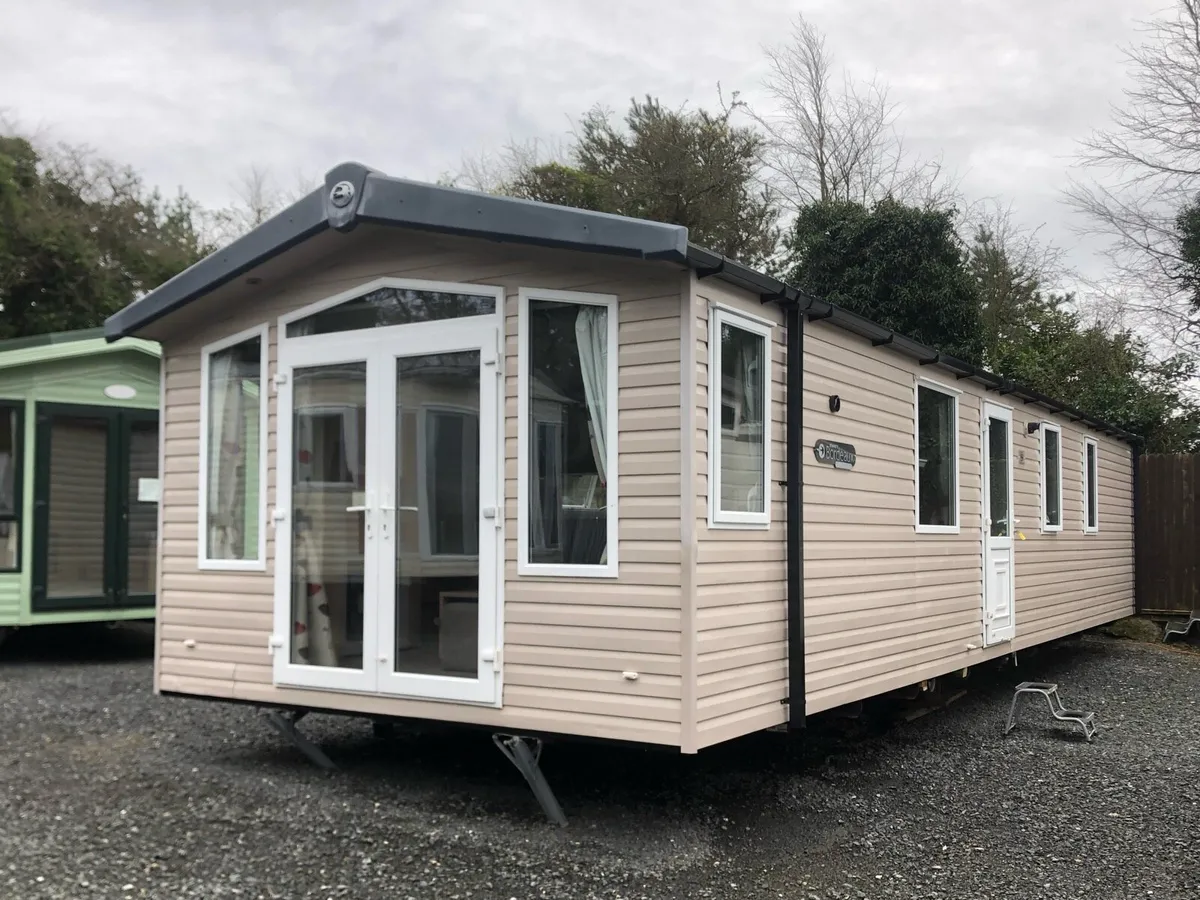 OPEN ALL WEEKEND UNTILL LATE @ HUDSONS KILDARE MOB - Image 3