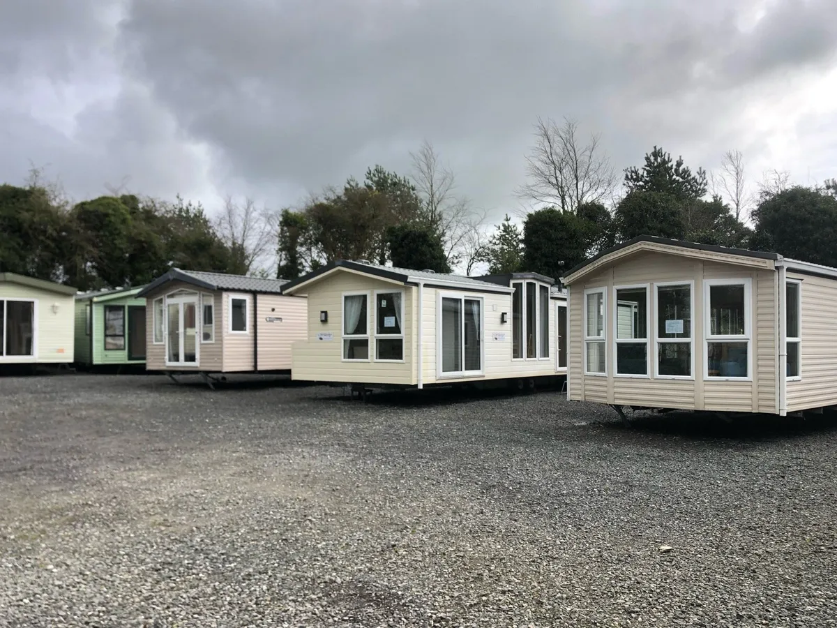 OPEN ALL WEEKEND UNTILL LATE @ HUDSONS KILDARE MOB - Image 4