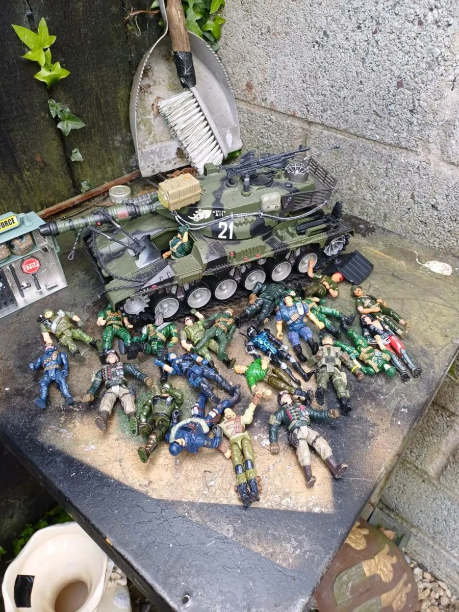 Collection of Figures & Tank - Image 1